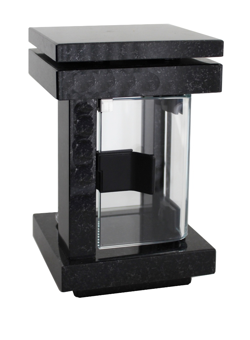 Náhrobný lampáš MIDI hranatý presklený so žulovými stĺpikmi / Švédska žula Náhrobný lampáš MIDI hranatý presklený so žulovými stĺpikmi / Švédska žula