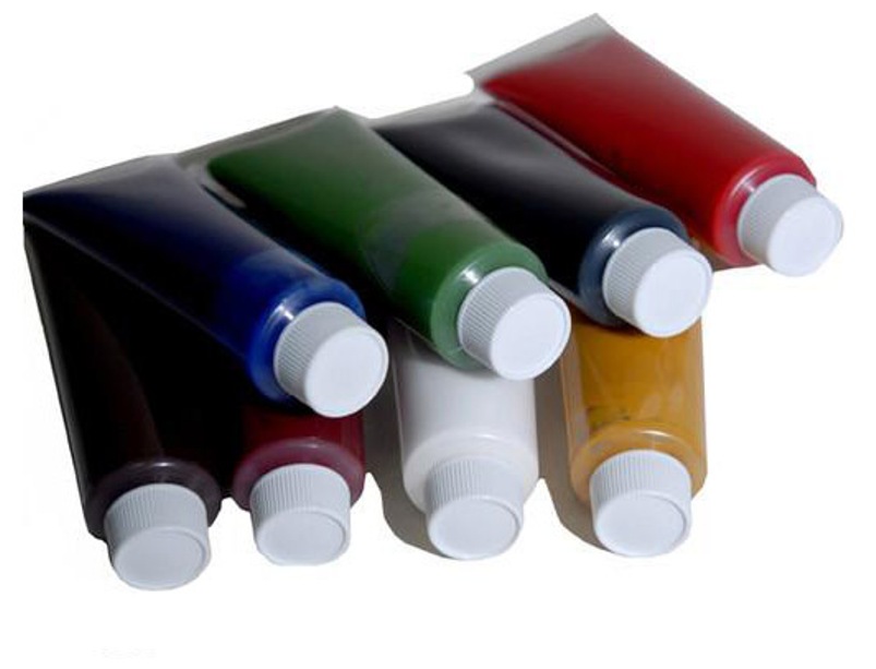 Farba - pigment do polyesterových tmelov